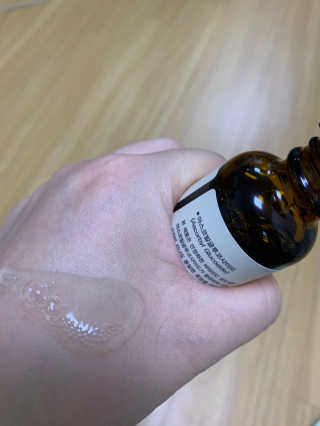 [스킨큐어] 산다화 비타민C 화이트닝 에센스 30ml — 5점을 준 리뷰어가 2020년 4월 올린 사용 사진