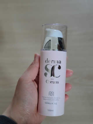 derma SC-Cream 더마에스씨 크림 100ml — 5점을 준 리뷰어가 2020년 4월 올린 사용 사진