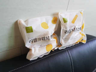 가치식탁 리얼치즈스틱, 리얼크림치즈볼 — 5점을 준 리뷰어가 2020년 10월 올린 사용 사진