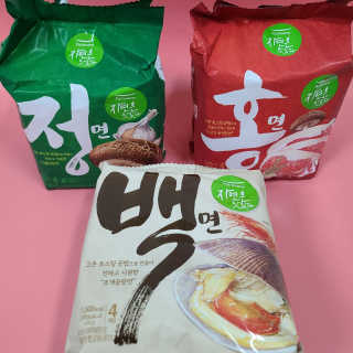 [풀무원] 자연은맛있다 정면, 백면, 홍면  세트 — 5점을 준 리뷰어가 2020년 9월 올린 사용 사진