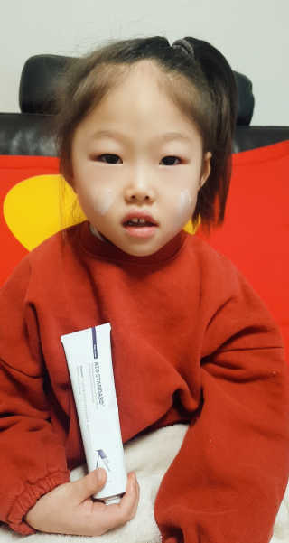 아토스탠다드 베이비크림 — 5점을 준 리뷰어가 2020년 12월 올린 사용 사진