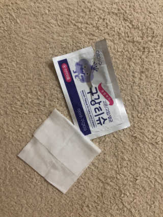 100도 이상에서 삶아 멸균 안심 아이수 구강 티슈 — 5점을 준 리뷰어가 2020년 11월 올린 사용 사진