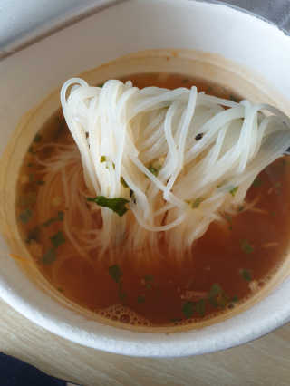 [네이처빌] 우리쌀로 만든 글루텐프리 컵쌀국수 — 4점을 준 리뷰어가 2020년 11월 올린 사용 사진