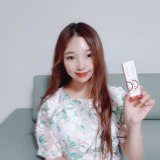 [블랙루즈] 크림 마뜨 루즈 시즌2  中 택1+랜덤1 — 5점을 준 리뷰어가 2020년 9월 올린 사용 사진
