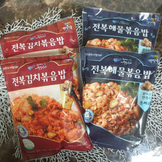 바다는다웰빙이다 전복해물볶음밥/전복김치볶음밥 250g-4봉지 — 5점을 준 리뷰어가 2020년 9월 올린 사용 사진