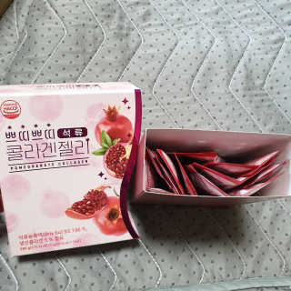 헬스업_쁘띠쁘띠석류콜라겐젤리_20g x 14포 — 5점을 준 리뷰어가 2020년 7월 올린 사용 사진