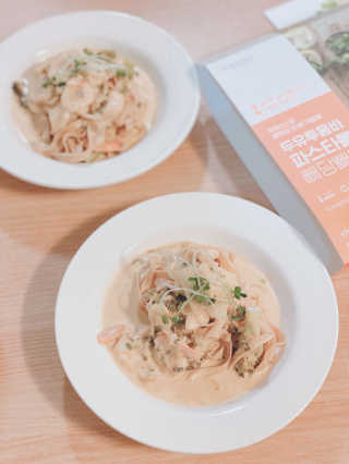 닥터키친 두유투움바파스타를 빼당빼당 — 4점을 준 리뷰어가 2020년 4월 올린 사용 사진