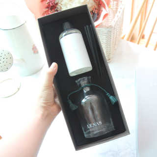 레나스 프리미엄 아로마 디퓨저 200ml  [1SET] — 4.5점을 준 리뷰어가 2020년 7월 올린 사용 사진