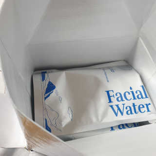 [설랩] 클렌징워터 세안수 500ml x 6팩 — 4.5점을 준 리뷰어가 2020년 10월 올린 사용 사진