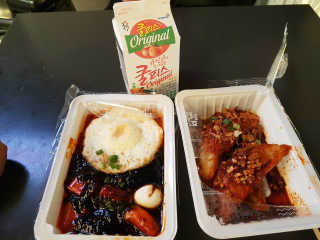 죠스떡볶이 [죠스푸드] 짜빠떡볶이+떡또그+범벅만두 신메뉴 3종 — 5점을 준 리뷰어가 2020년 4월 올린 사용 사진