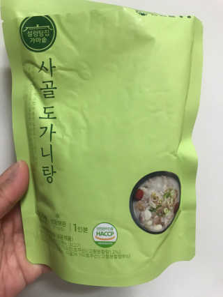 한촌몰 설렁탕집 가마솥 도가니탕 350g x 2팩 — 4점을 준 리뷰어가 2020년 8월 올린 사용 사진