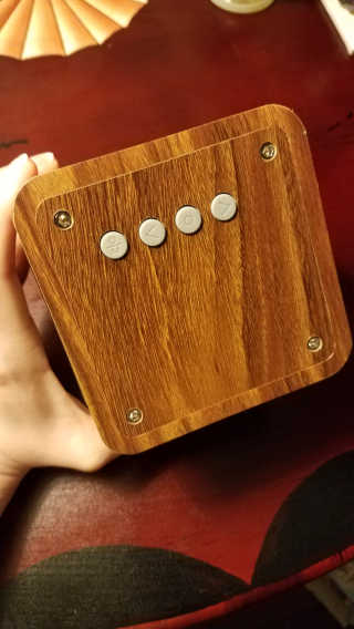 SEVIZ MINI10W 레트로 블루투스 스피커 — 5점을 준 리뷰어가 2020년 8월 올린 사용 사진