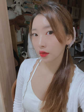 [블랙루즈] 에어 핏 벨벳틴트7 택1+랜덤1 — 5점을 준 리뷰어가 2020년 10월 올린 사용 사진