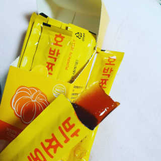 조은약초 국산 늙은 호박즙 호박쪼옥 젤리 20g x 15포 — 5점을 준 리뷰어가 2020년 8월 올린 사용 사진