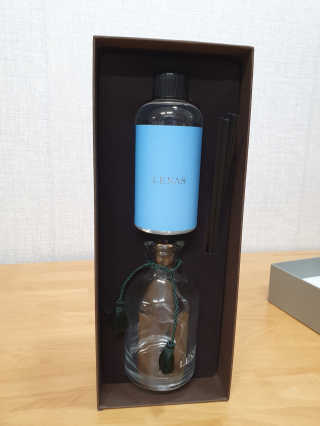 레나스 프리미엄 아로마 디퓨저 200ml  [1SET] — 4점을 준 리뷰어가 2020년 9월 올린 사용 사진