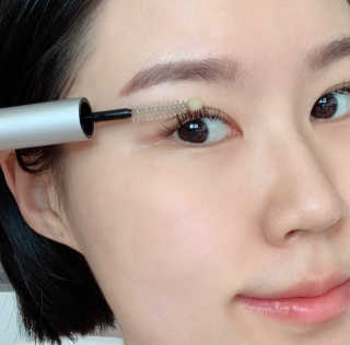 닥터존스킨 눈썹자라 — 5점을 준 리뷰어가 2020년 11월 올린 사용 사진