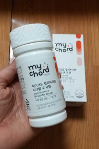 JW중외제약 마이코드 멀티비타민미네랄 포 우먼 — 5점을 준 리뷰어가 2020년 7월 올린 사용 사진