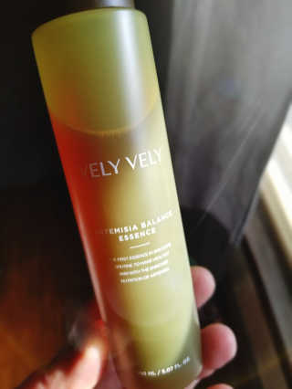 VELY VELY Artemisia Balance Essence — 1점을 준 리뷰어가 2020년 7월 올린 사용 사진
