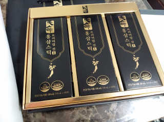 헬스업_천명진프리미엄홍삼스틱_10ml x 30포 — 5점을 준 리뷰어가 2020년 7월 올린 사용 사진