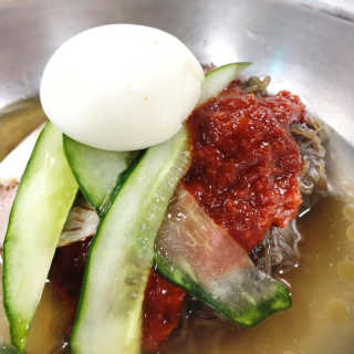 [해주냉면] 신천맛집 매운 비빔냉면 2인분 + 무절임 — 4점을 준 리뷰어가 2020년 5월 올린 사용 사진