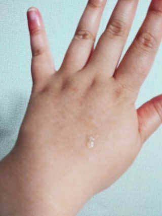 클레오시스 클레오시는 자연주의 브랜드 오나팜 절대 동안필린 앰플 — 5점을 준 리뷰어가 2020년 5월 올린 사용 사진