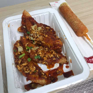 죠스떡볶이 [죠스푸드] 짜빠떡볶이+떡또그+범벅만두 신메뉴 3종 — 5점을 준 리뷰어가 2020년 4월 올린 사용 사진