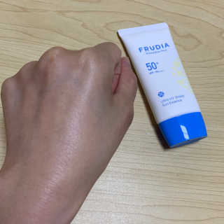 [후르디아] 혼합자차 선 에센스+톤업 선크림 2종 — 5점을 준 리뷰어가 2020년 5월 올린 사용 사진