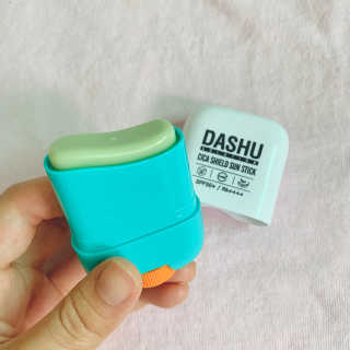 다슈코리아 다슈 솔루션 시카 쉴드 선스틱 — 5점을 준 리뷰어가 2020년 8월 올린 사용 사진