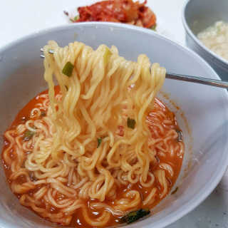 [풀무원] 자연은맛있다 정면, 백면, 홍면  세트 — 5점을 준 리뷰어가 2020년 9월 올린 사용 사진