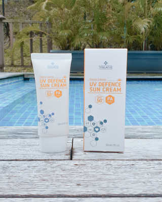 트리티스 SG_[TREATIS] UV Defence Sun Cream — 5점을 준 리뷰어가 2020년 10월 올린 사용 사진