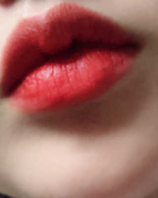 [블랙루즈] 에어 핏 벨벳틴트7 택1+랜덤1 — 4점을 준 리뷰어가 2020년 11월 올린 사용 사진