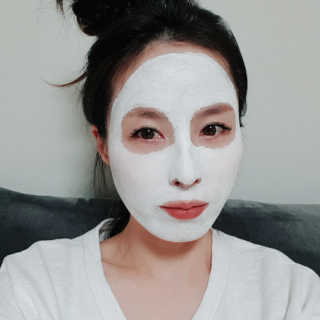 리더스코스메틱 리더스 밀크 스폰지 마스크 — 5점을 준 리뷰어가 2020년 12월 올린 사용 사진