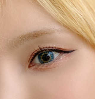 데이지크 SS컬렉션 로즈페탈 섀도우 팔레트 — 5점을 준 리뷰어가 2020년 4월 올린 사용 사진