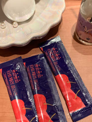 서울약사신협_쁘띠쁘띠타트체리콜라겐_20g x 14포 — 5점을 준 리뷰어가 2020년 12월 올린 사용 사진