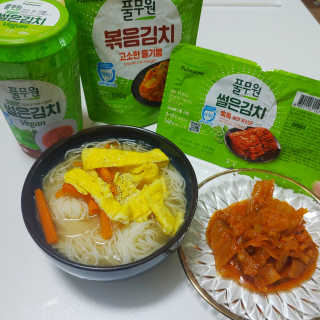 [풀무원] 들기름 볶음김치, 톡톡 김치, 깔끔한 김치 — 5점을 준 리뷰어가 2020년 6월 올린 사용 사진