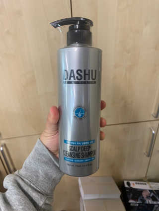 다슈코리아 다슈 데일리 두피 딥 클렌징 샴푸 500ml — 3.5점을 준 리뷰어가 2020년 10월 올린 사용 사진
