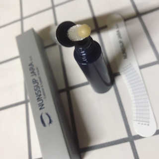 닥터존스킨 눈썹자라 — 4점을 준 리뷰어가 2020년 8월 올린 사용 사진