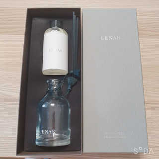 레나스 프리미엄 아로마 디퓨저 200ml  [1SET] — 4점을 준 리뷰어가 2020년 6월 올린 사용 사진