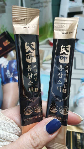 헬스업_천명진프리미엄홍삼스틱_10ml x 30포 — 4점을 준 리뷰어가 2020년 10월 올린 사용 사진