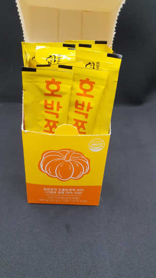 조은약초 국산 늙은 호박즙 호박쪼옥 젤리 20g x 15포 — 3.5점을 준 리뷰어가 2020년 8월 올린 사용 사진