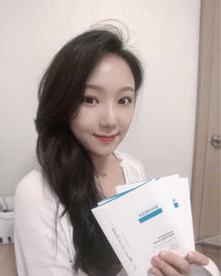 바이오믹 BIOMEEK SENSIMETIC SOOTHING MASK.S — 5점을 준 리뷰어가 2020년 7월 올린 사용 사진
