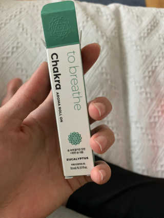 무니스튜디오 차크라 아로마 롤온 7종 10ml — 5점을 준 리뷰어가 2020년 5월 올린 사용 사진