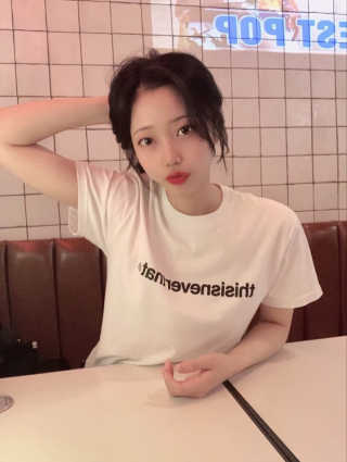 뉴욕아파트먼트 합정점 [뉴욕아파트먼트 오리지날그릴] 4만원 이용권 — 5점을 준 리뷰어가 2020년 6월 올린 사용 사진