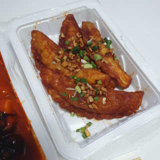 죠스떡볶이 [죠스푸드] 짜빠떡볶이+떡또그+범벅만두 신메뉴 3종 — 5점을 준 리뷰어가 2020년 4월 올린 사용 사진