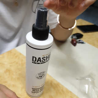 다슈코리아 다슈 포 맨 프리미엄 메가 홀드 슈퍼 스프레이 250ml — 5점을 준 리뷰어가 2020년 7월 올린 사용 사진