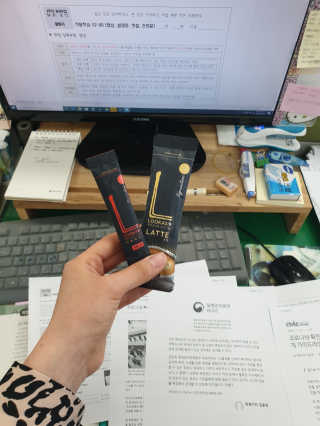 루카스나인 아메리카노 30T, 라떼 10T — 5점을 준 리뷰어가 2020년 4월 올린 사용 사진