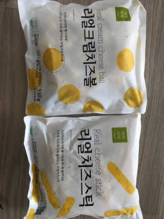가치식탁 리얼치즈스틱, 리얼크림치즈볼 — 5점을 준 리뷰어가 2020년 8월 올린 사용 사진