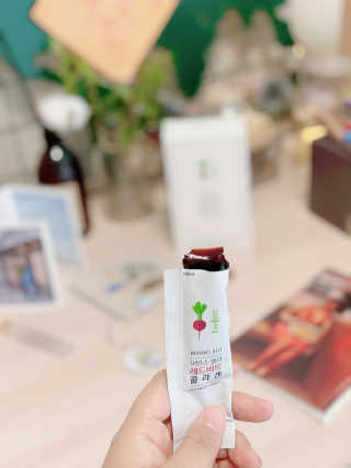 유유네이처 머빈스 젤리 레드비트 콜라겐 — 4점을 준 리뷰어가 2020년 4월 올린 사용 사진