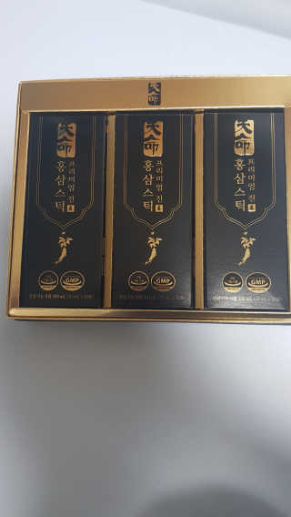 헬스업_천명진프리미엄홍삼스틱_10ml x 30포 — 5점을 준 리뷰어가 2020년 10월 올린 사용 사진