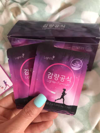 [감량공식] 다이어트 건강기능식품 신규 캠페인 — 3점을 준 리뷰어가 2020년 4월 올린 사용 사진